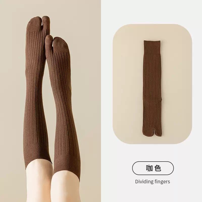 women split toe socks