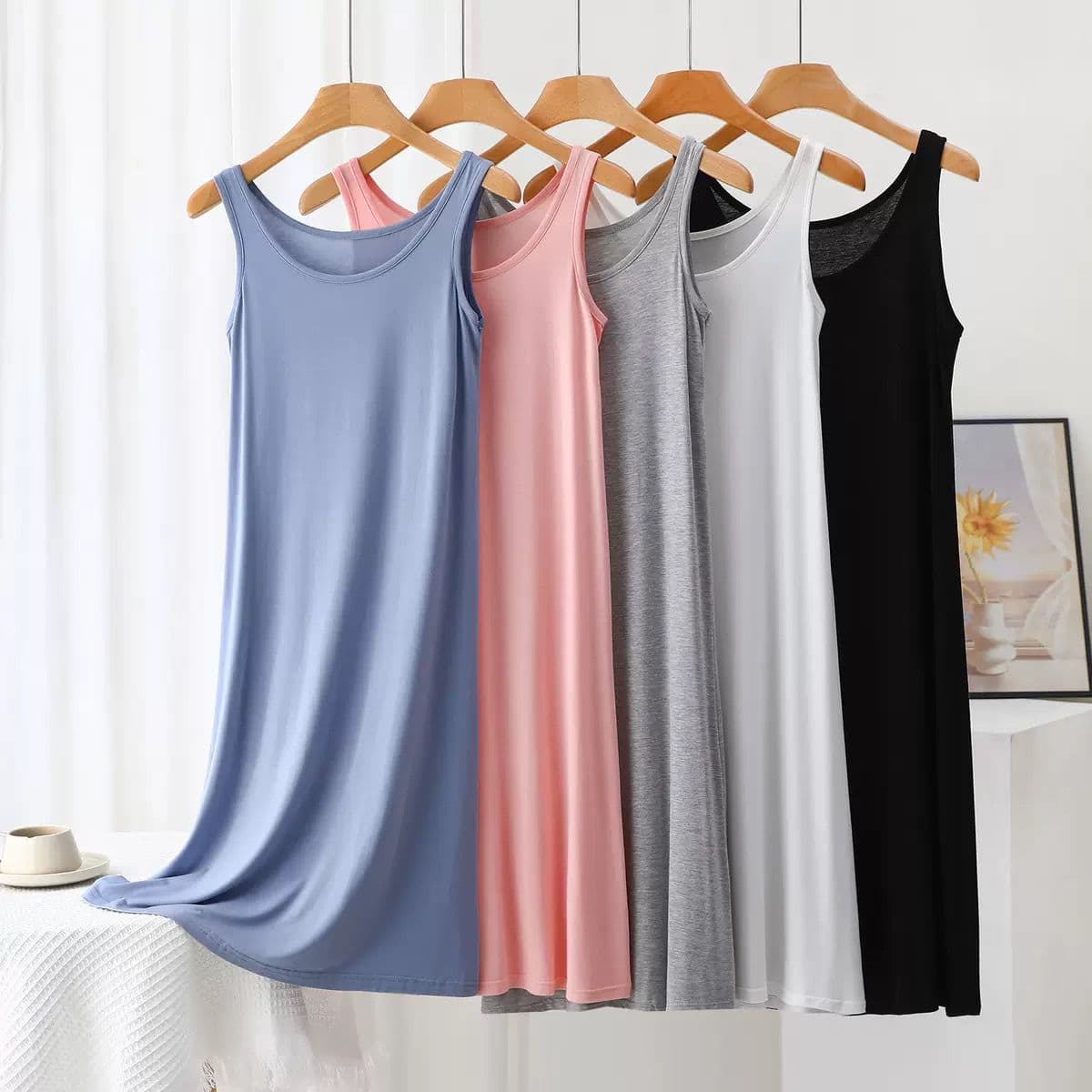 sleeveless night gown