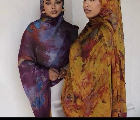 printed flow scarf