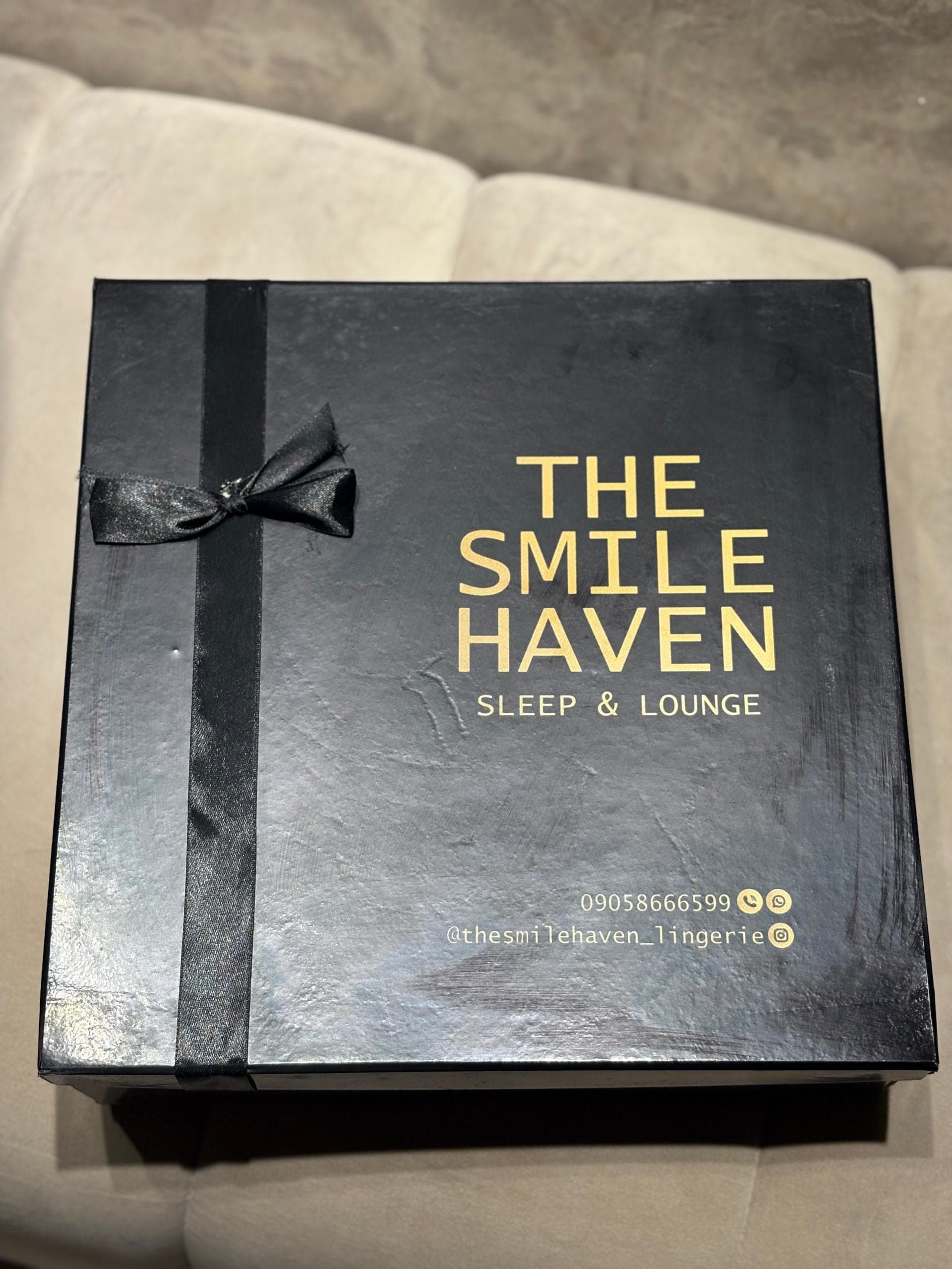 The sleep and lounge gift box